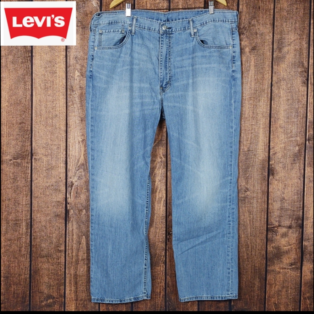 42x30 Relaxed Straight Mens 559 Light Wash Blue Jeans Excellent Condition